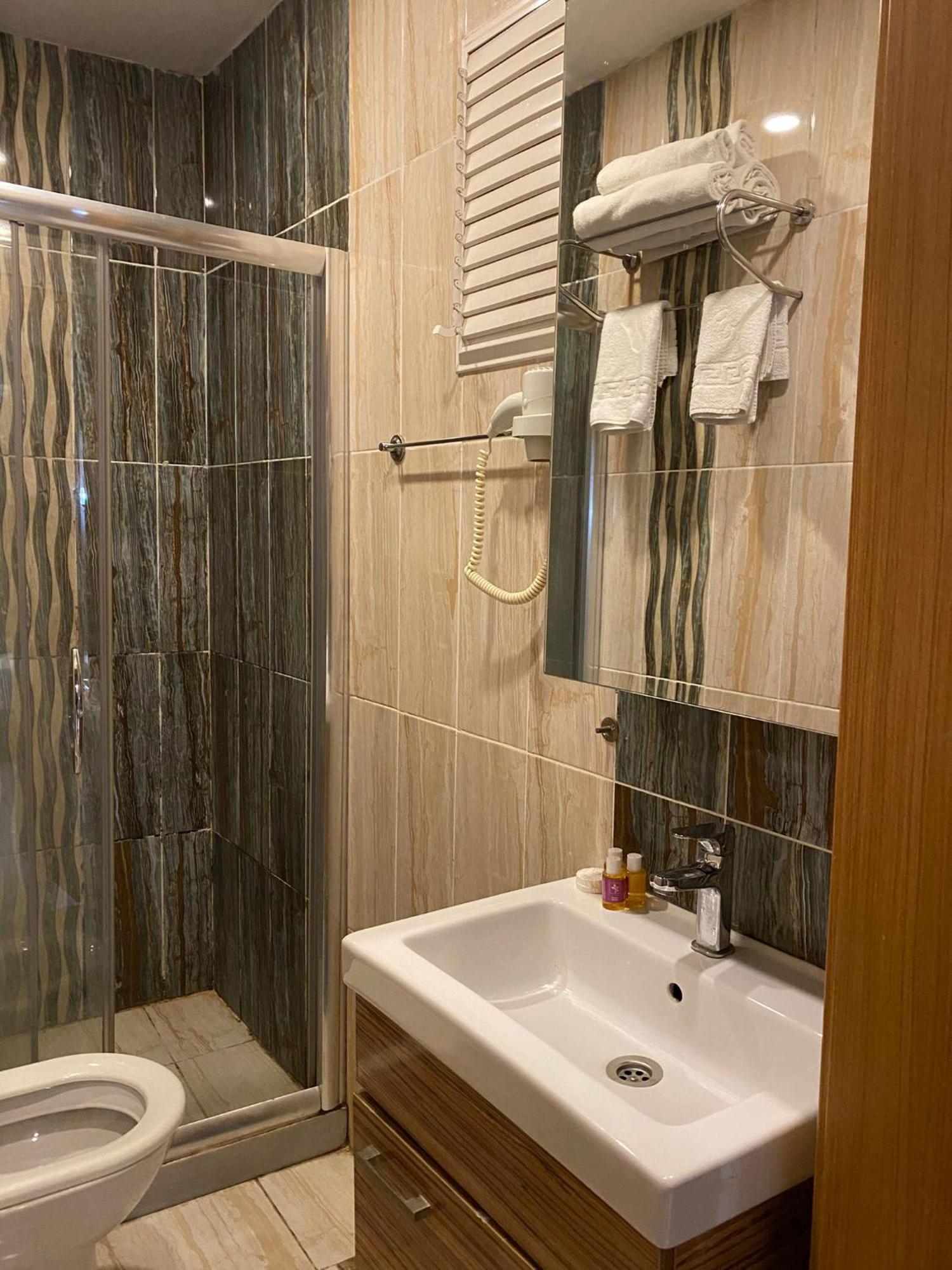 Riverland Suites Apart Hotel İstanbul Dış mekan fotoğraf